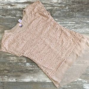 Love on a hanger blouse size medium
